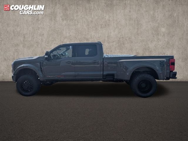 2026 Ford F-450SD Platinum DRW