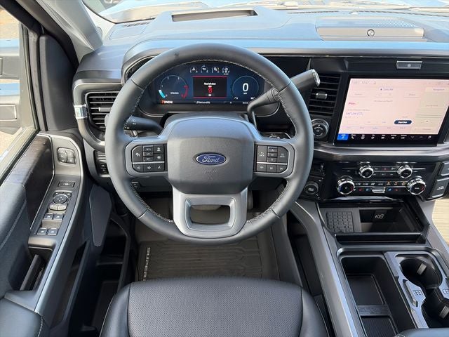 2027 Ford F-450SD Lariat DRW
