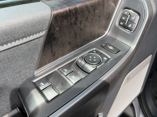 2027 Ford F-450SD Lariat DRW
