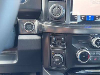 2027 Ford F-450SD Lariat DRW