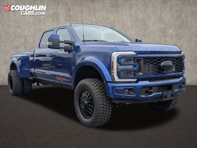2026 Ford F-450SD Platinum DRW