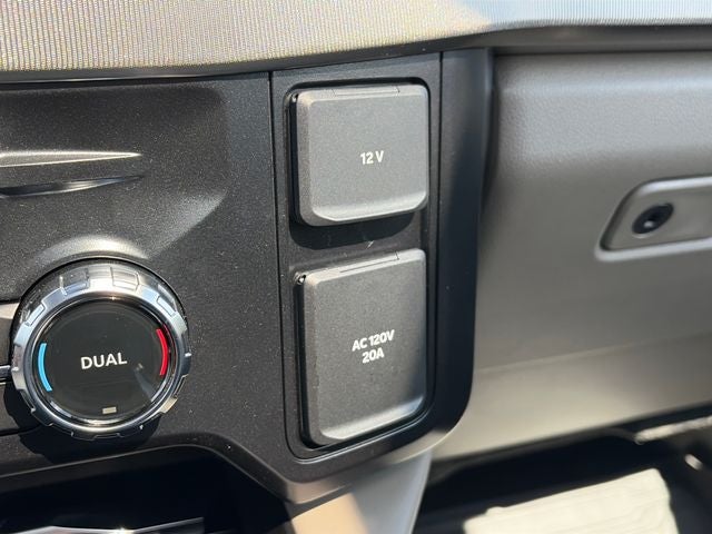 2027 Ford F-450SD Platinum DRW