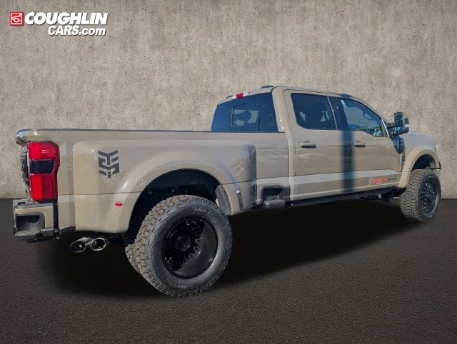 2026 Ford F-450SD Platinum DRW