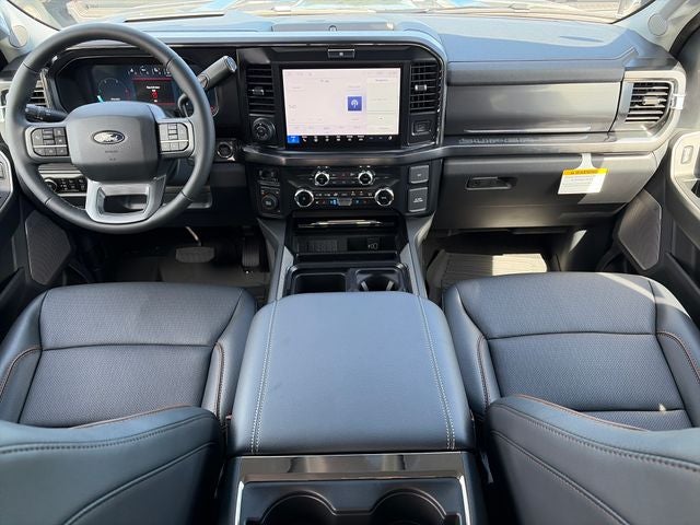 2027 Ford F-450SD Lariat DRW
