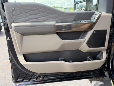 2026 Ford F-450SD Platinum DRW