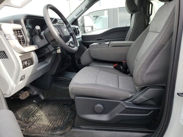 2026 Ford F-450SD DRW