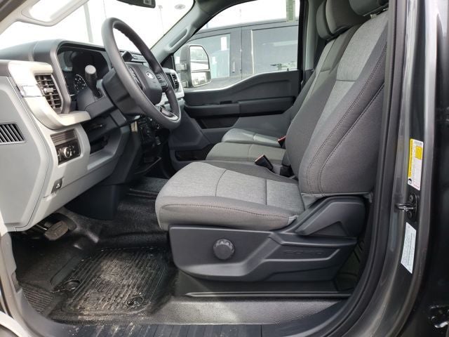 2026 Ford F-450SD DRW