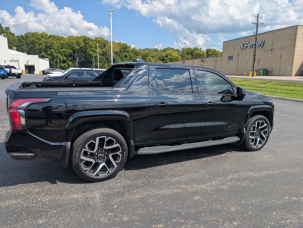 2024 Chevrolet Silverado EV RST