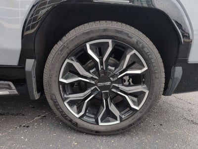 2024 GMC Sierra EV Denali Edition 1