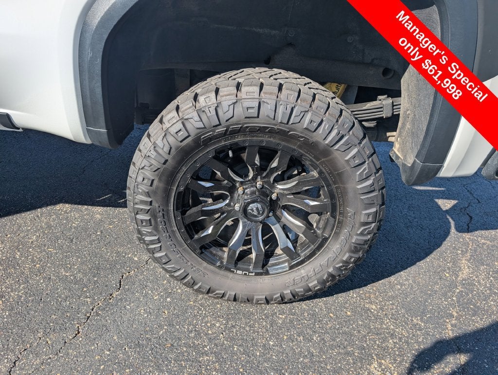 2024 GMC Sierra 1500 AT4X