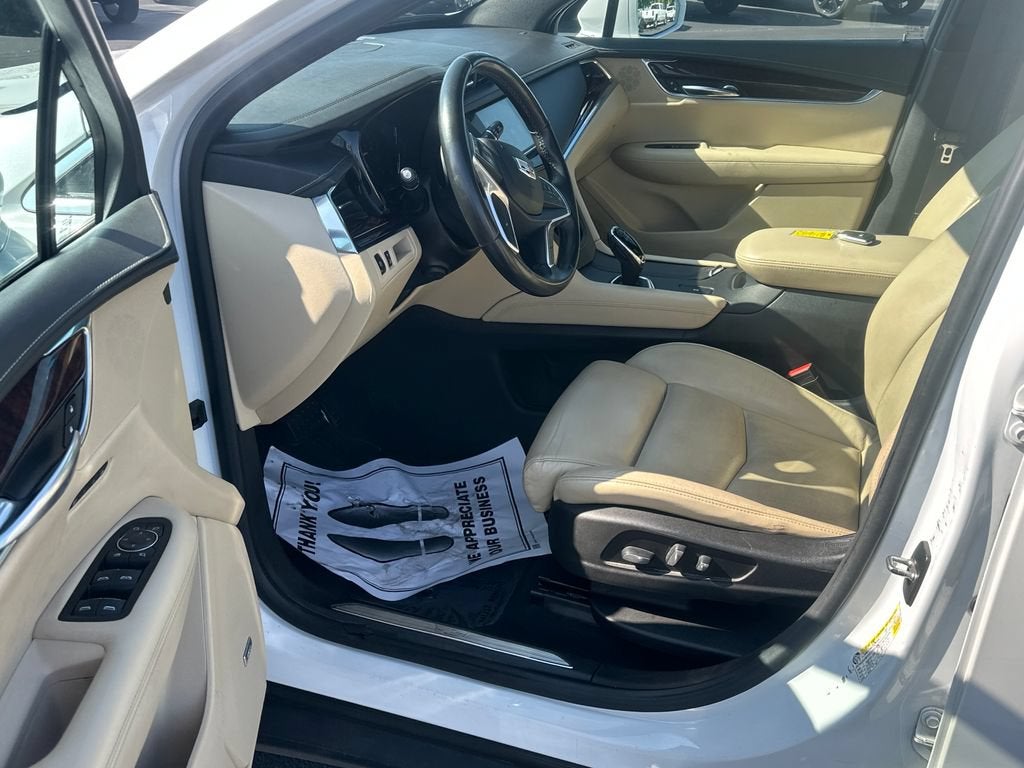2017 Cadillac XT5 Luxury FWD