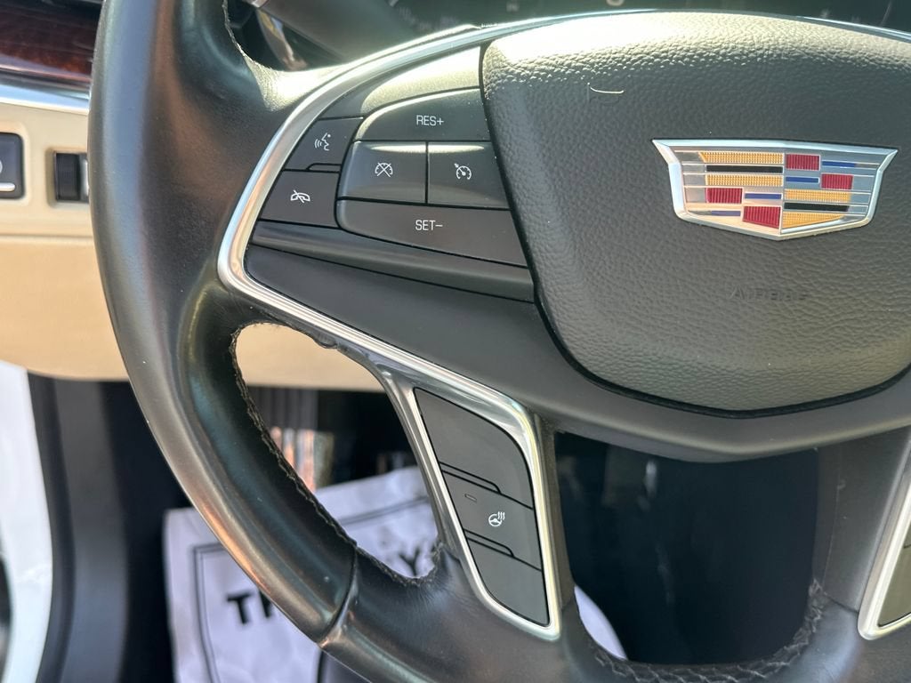 2017 Cadillac XT5 Luxury FWD