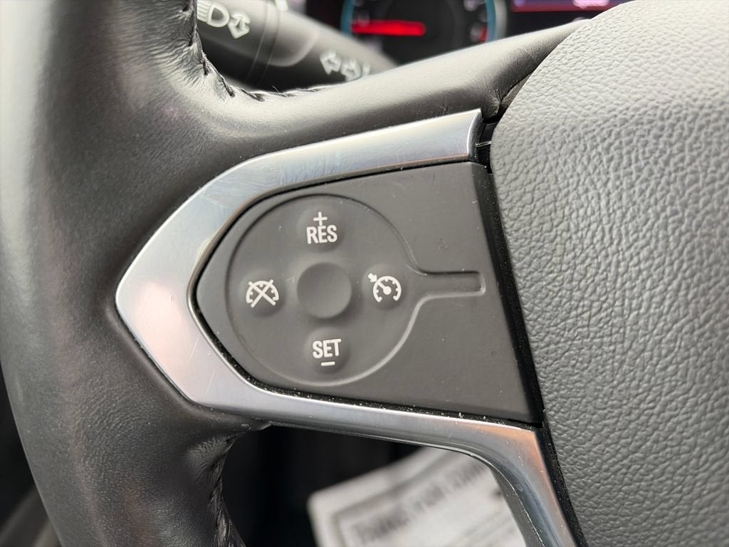 2021 Chevrolet Traverse LT Cloth