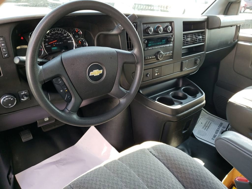 2018 Chevrolet Express Cutaway 3500 Base