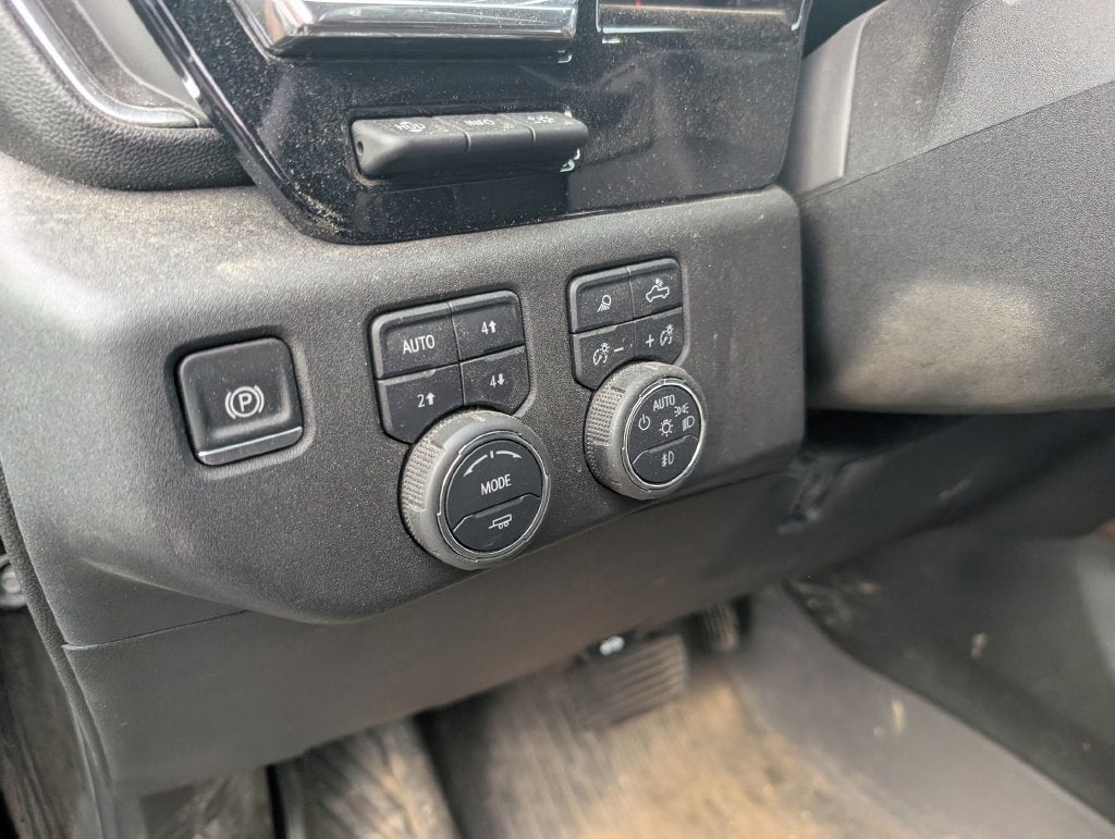 2025 Chevrolet Silverado 3500 HD High Country