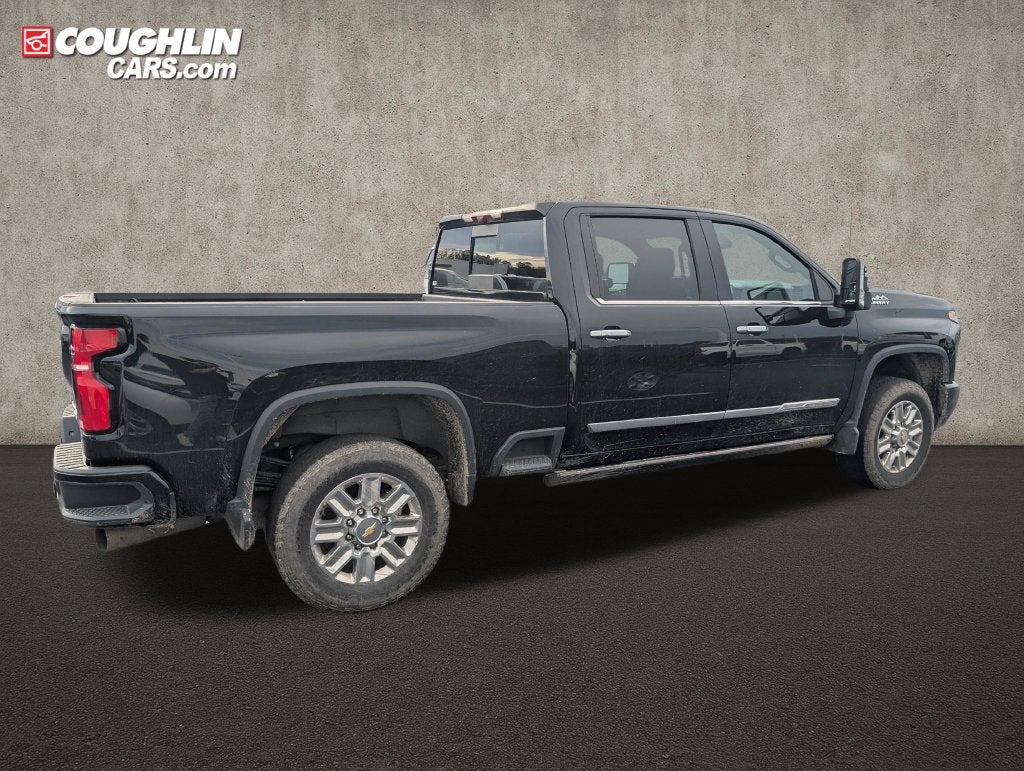 2025 Chevrolet Silverado 3500 HD High Country