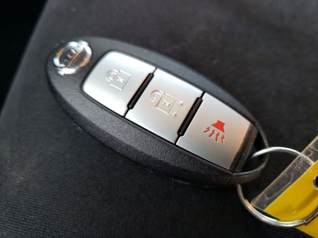 2014 Nissan Pathfinder SV