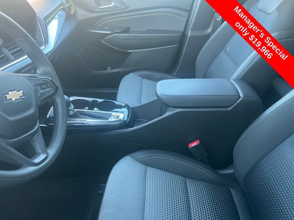 2024 Chevrolet Trax LT