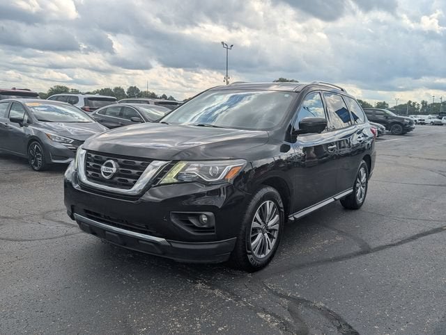 2020 Nissan Pathfinder SL