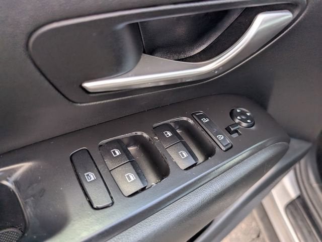 2022 Hyundai Tucson SE